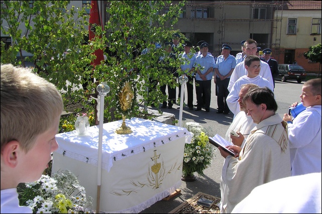 Slavnost tla a krve pn (Bo tlo) - foto 