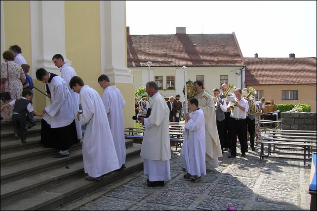 Slavnost tla a krve pn (Bo tlo) - foto 