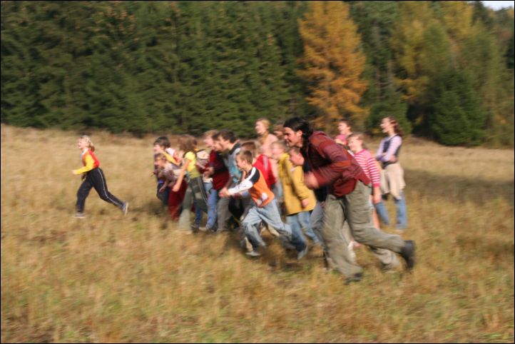 Indinsk vprava - ..se den rychle chlil k zvru.. - foto 26