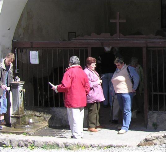 Poutn vlet do eskho krasu - ve kterm se vytvoila rozlehl jeskyn spojen s poustevnickm ivotem 